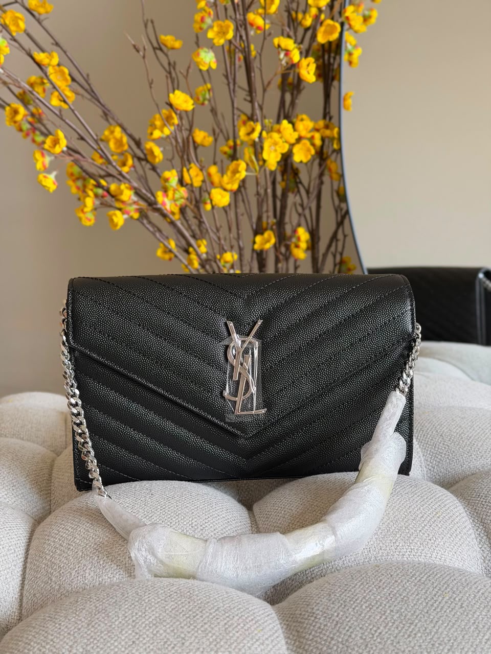 Saint Laurent Cassandre Wallet - Image 4