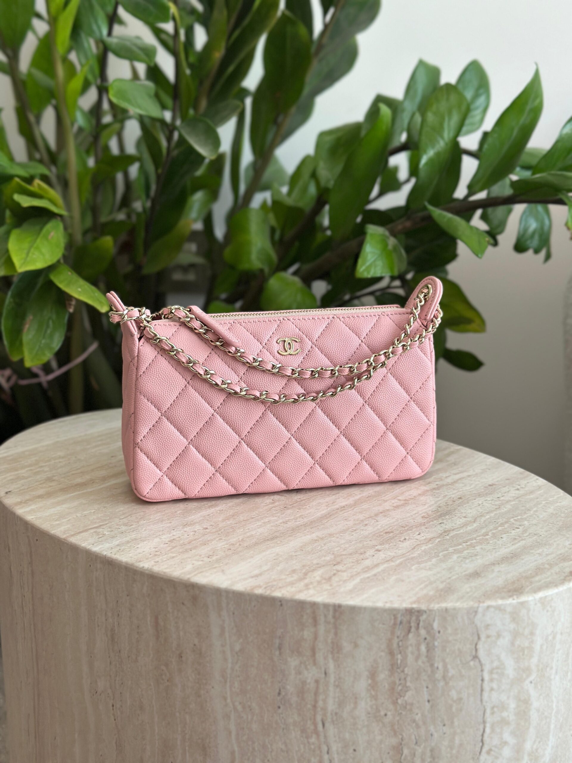 Chanel Quilted Caviar Clutch - Image 4