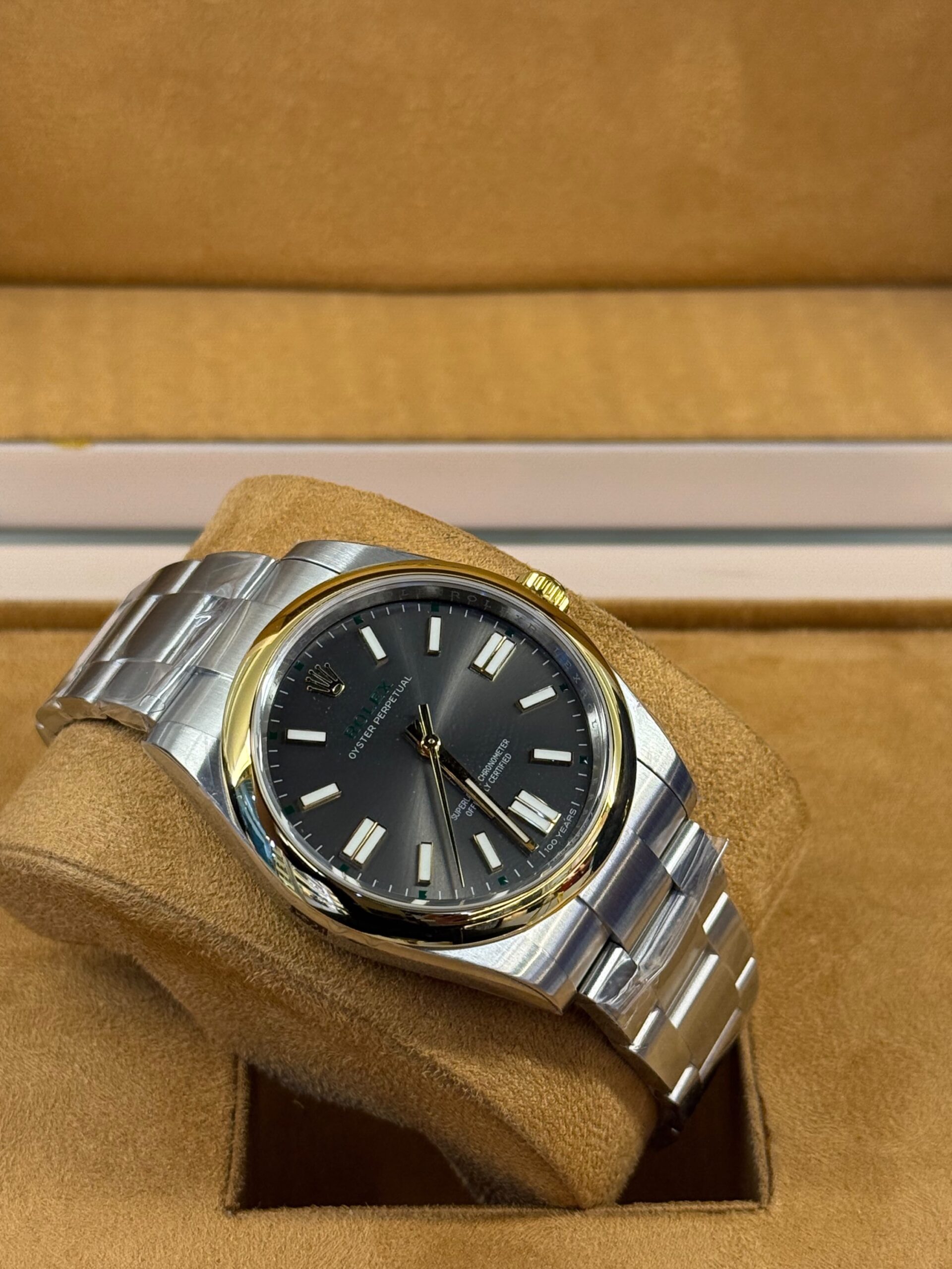 Rolex Oyster Perpetual 41 - Image 2