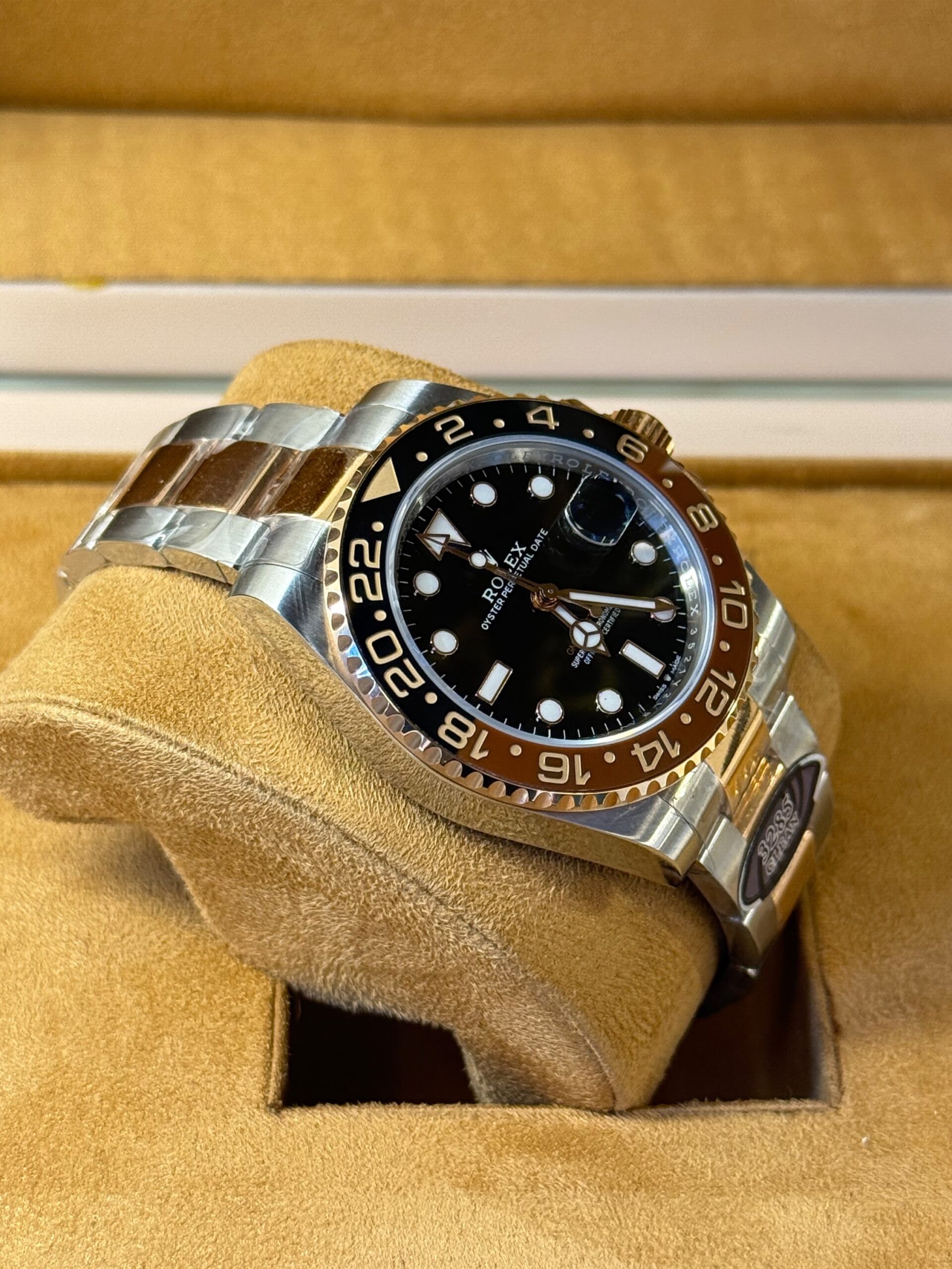 Rolex GMT-Master II 126711CHNR - Image 4