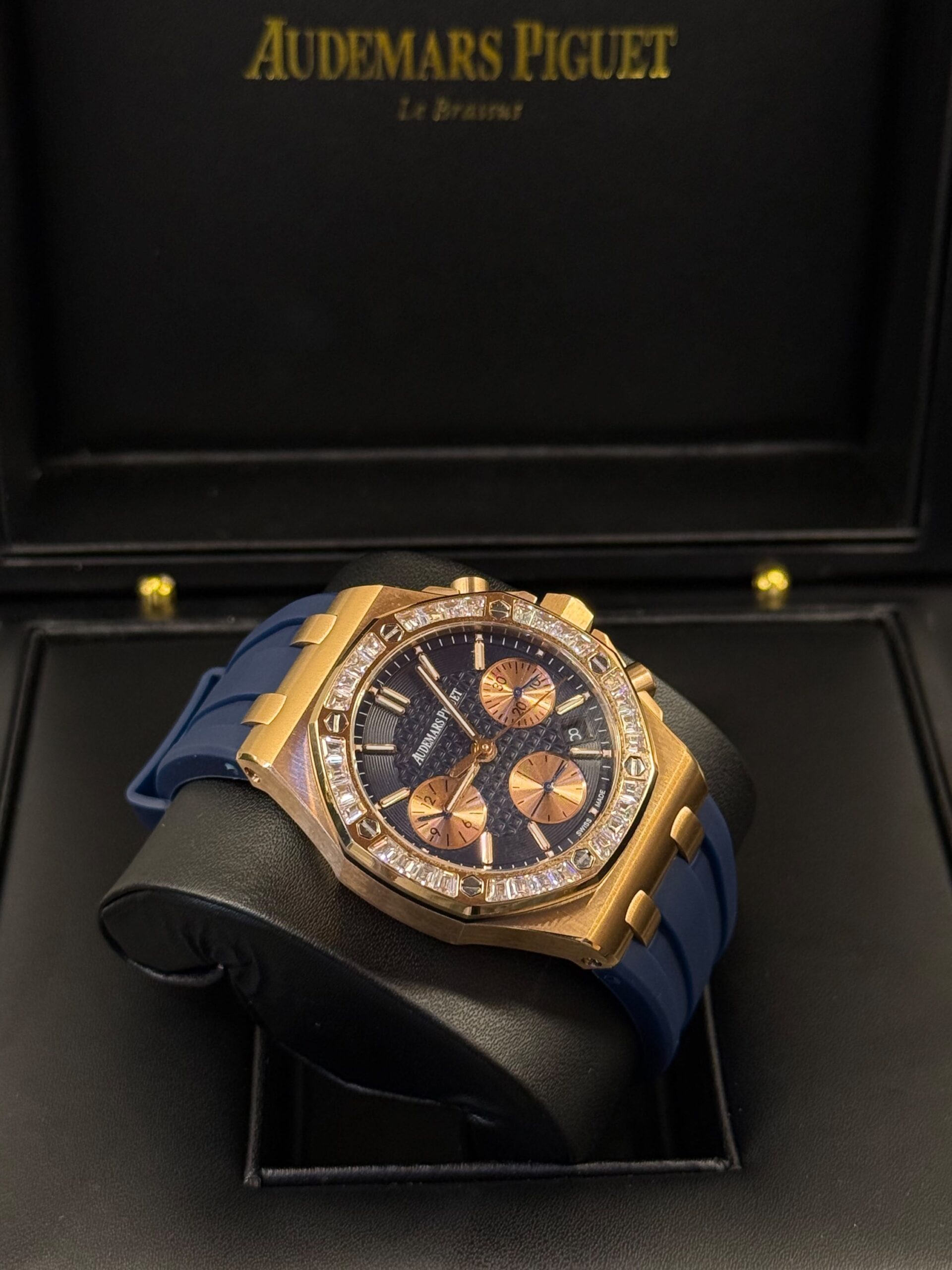 Audemars 37mm Piguet Royal Oak Offshore Chronograph - Image 2
