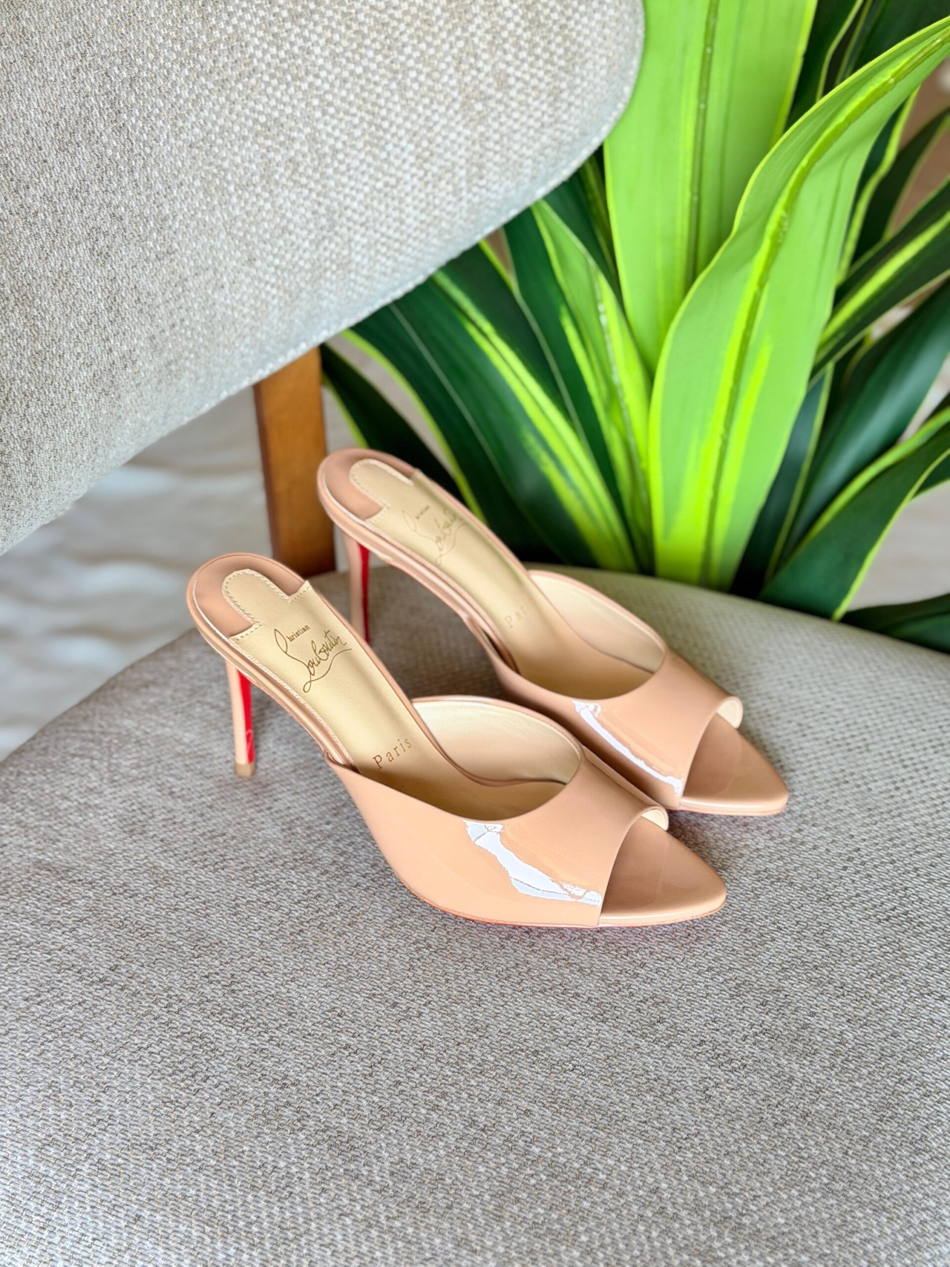 Christian Louboutin Me Dolly 100 Mule Sandals - Image 6