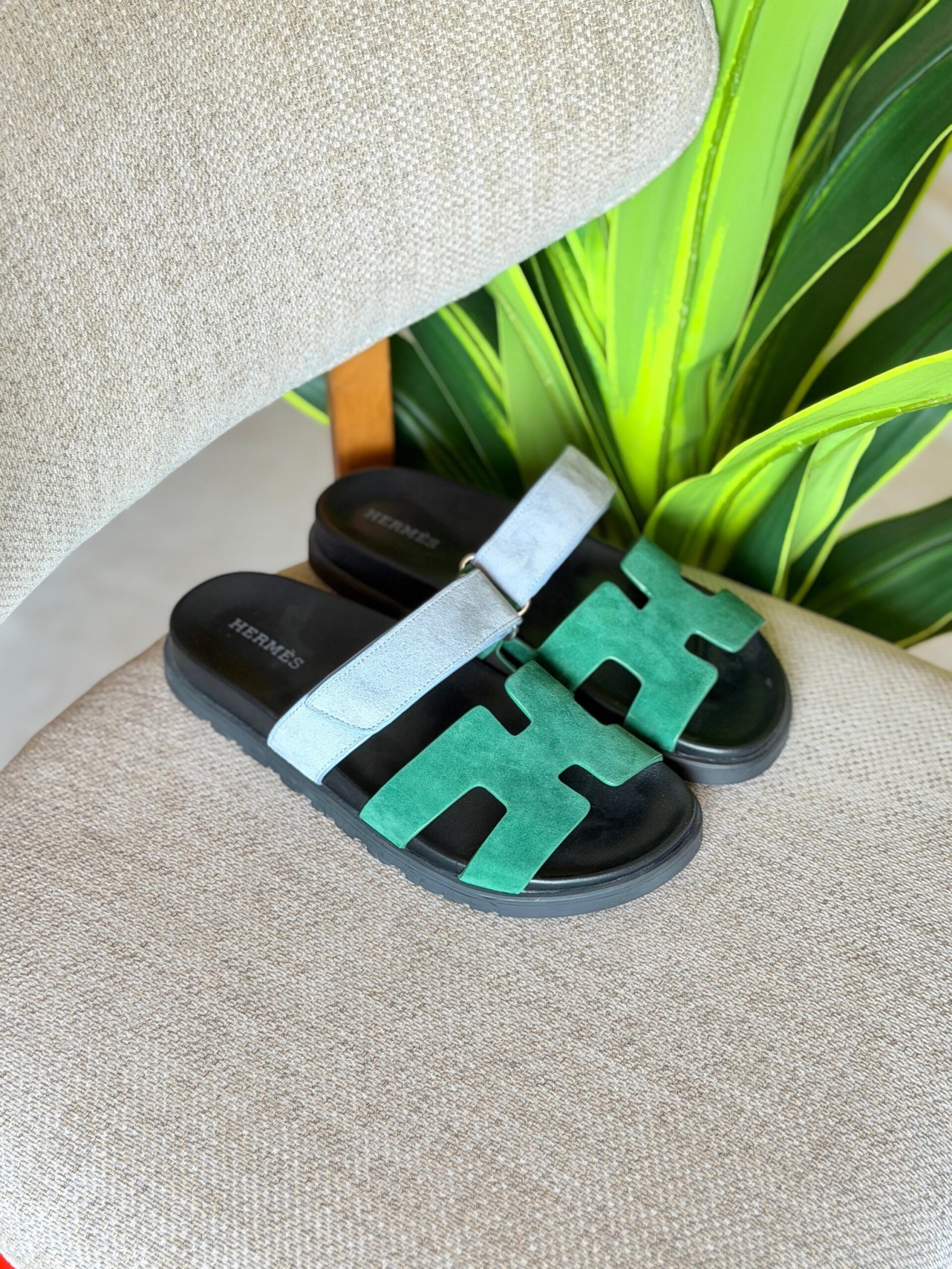 Hermès Chypre Sandals - Image 4