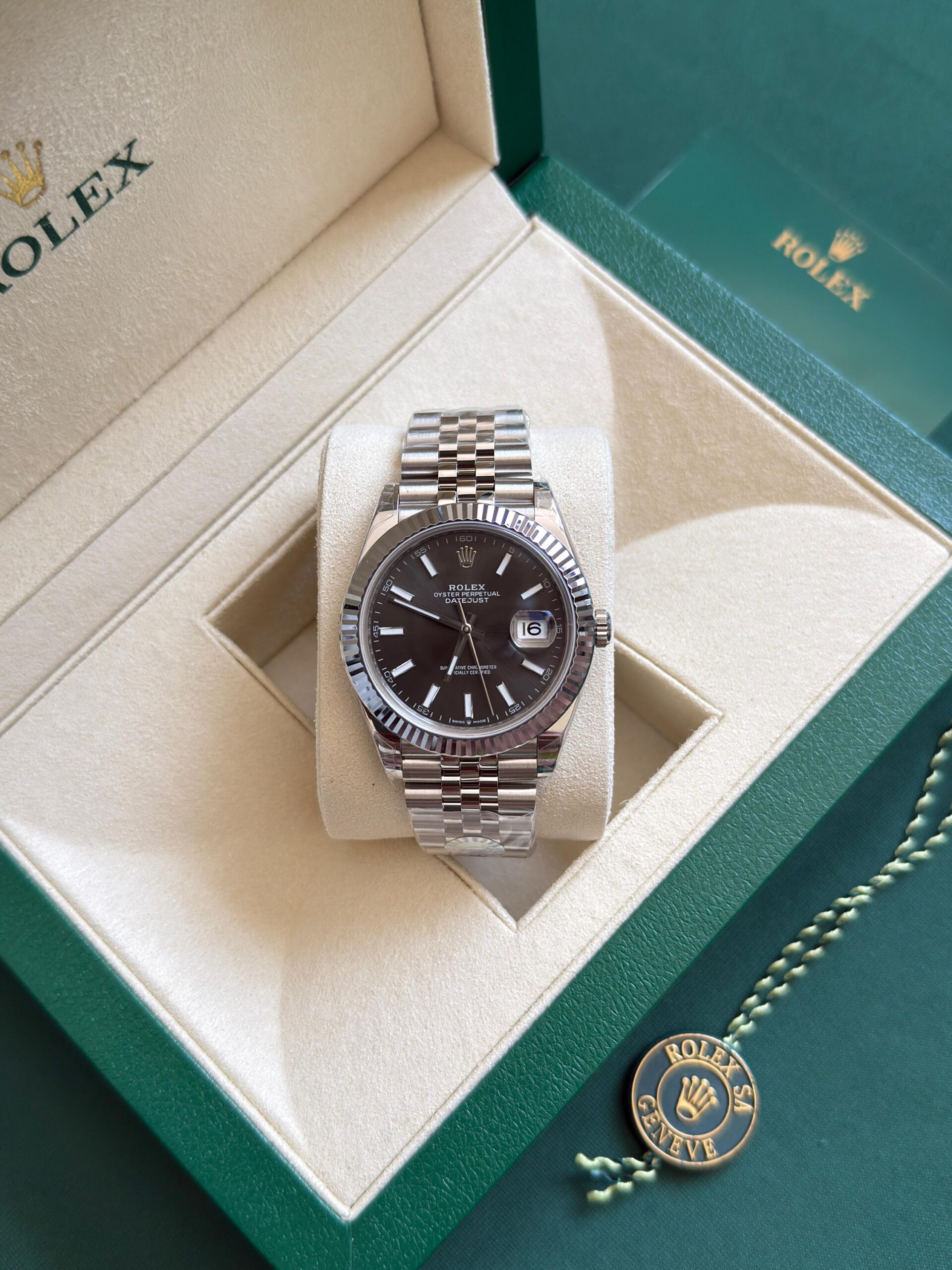 Rolex Datejust 41 - Image 7