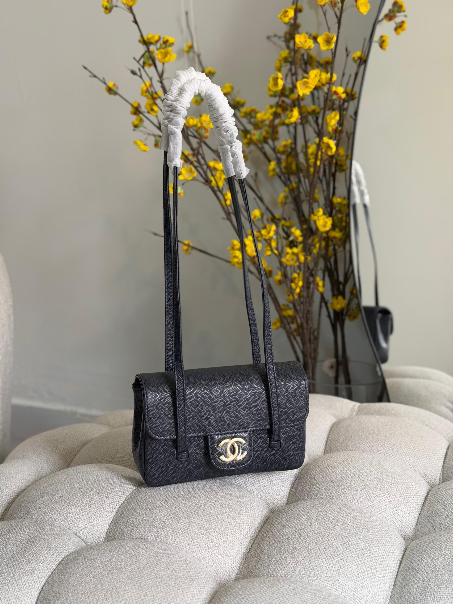 Chanel Preppy Coco Bag - Image 21