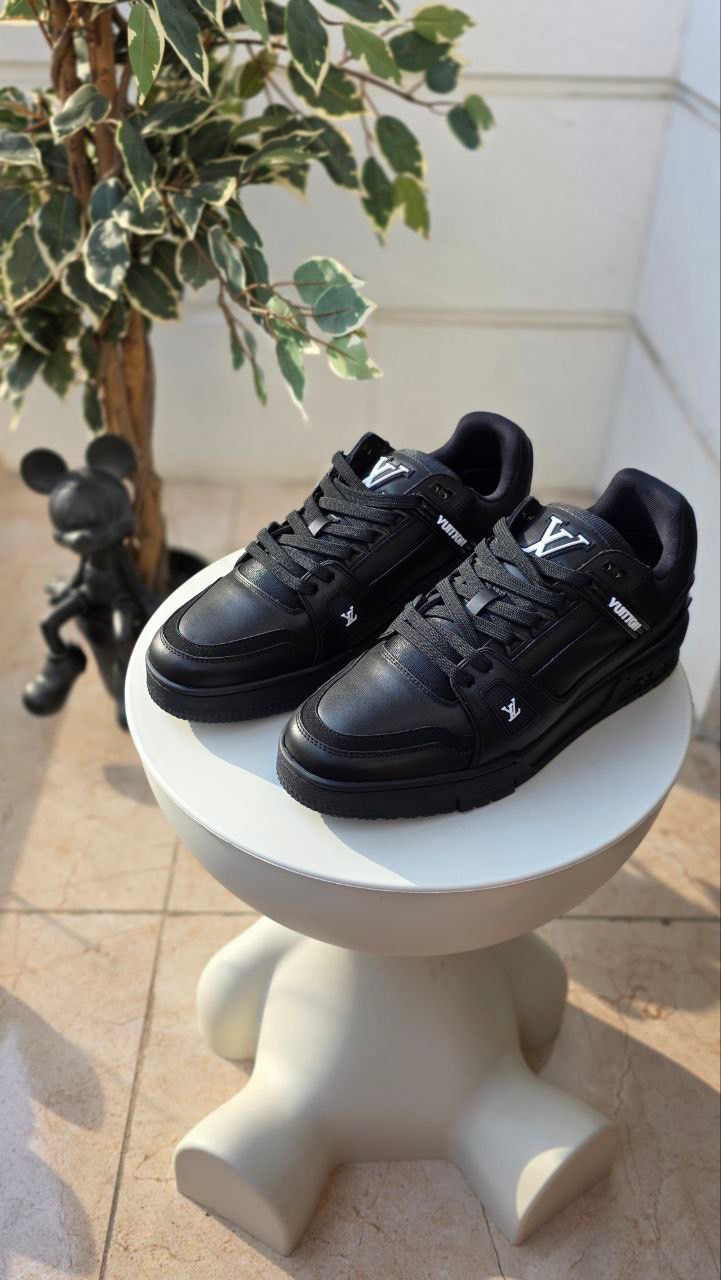 Louis Vuitton LV Trainer Sneakers - Image 2