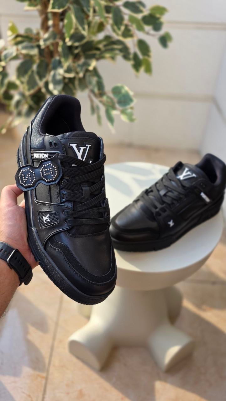 Louis Vuitton LV Trainer Sneakers