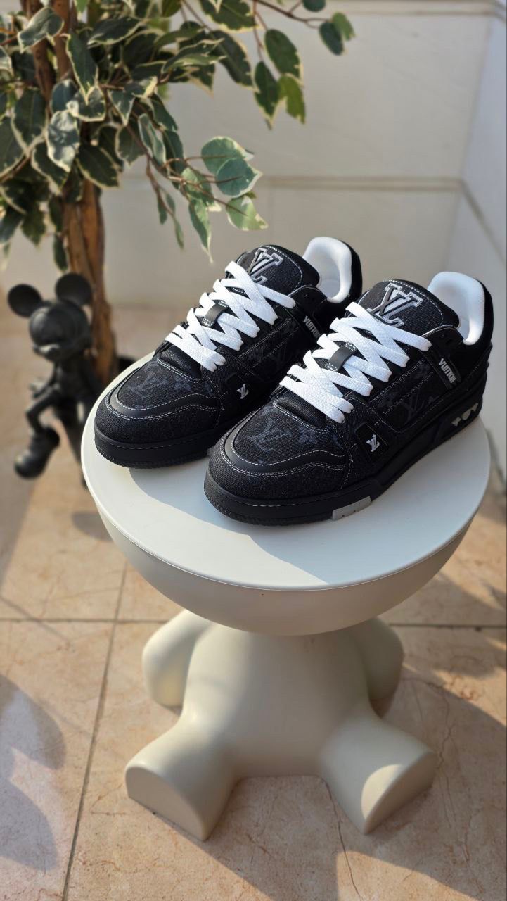 Louis Vuitton LV Trainer Sneakers - Image 4