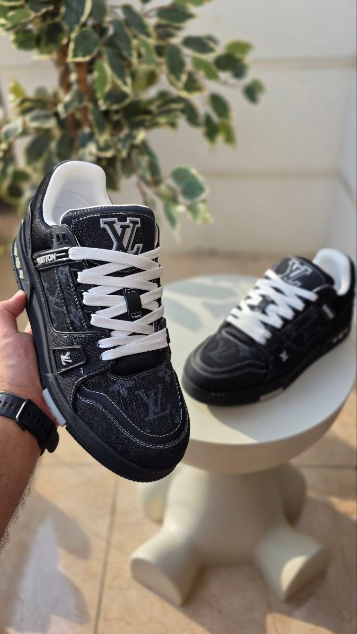 Louis Vuitton LV Trainer Sneakers - Image 3