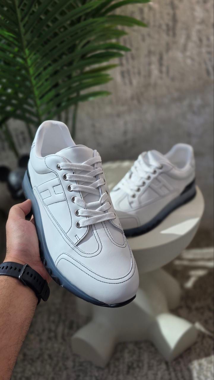 Hermès Trail Sneakers - Image 3