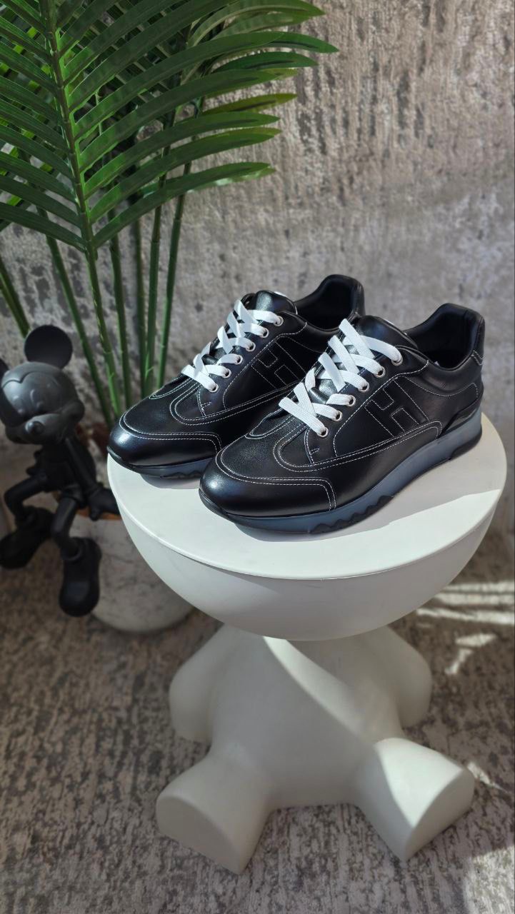 Hermès Trail Sneakers - Image 6