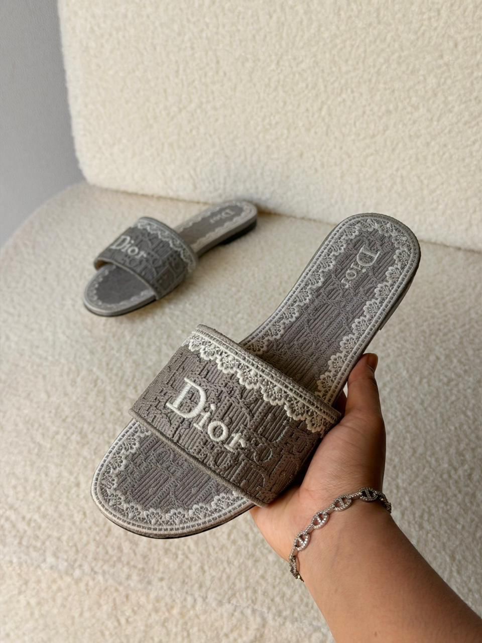 Dior Dentelle Slides Oblique Embroidery And Delicate White Lace Detailing - Image 2