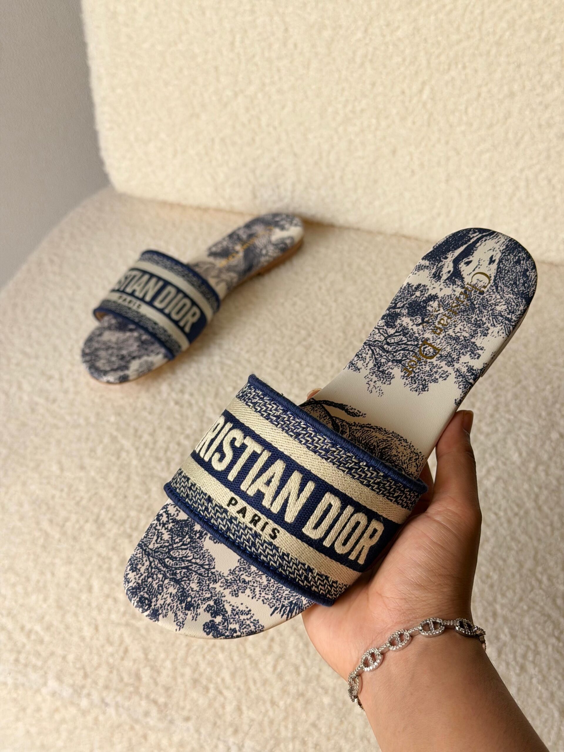 Dior Dway Slides Embroidered Millefiori Motif - Image 7