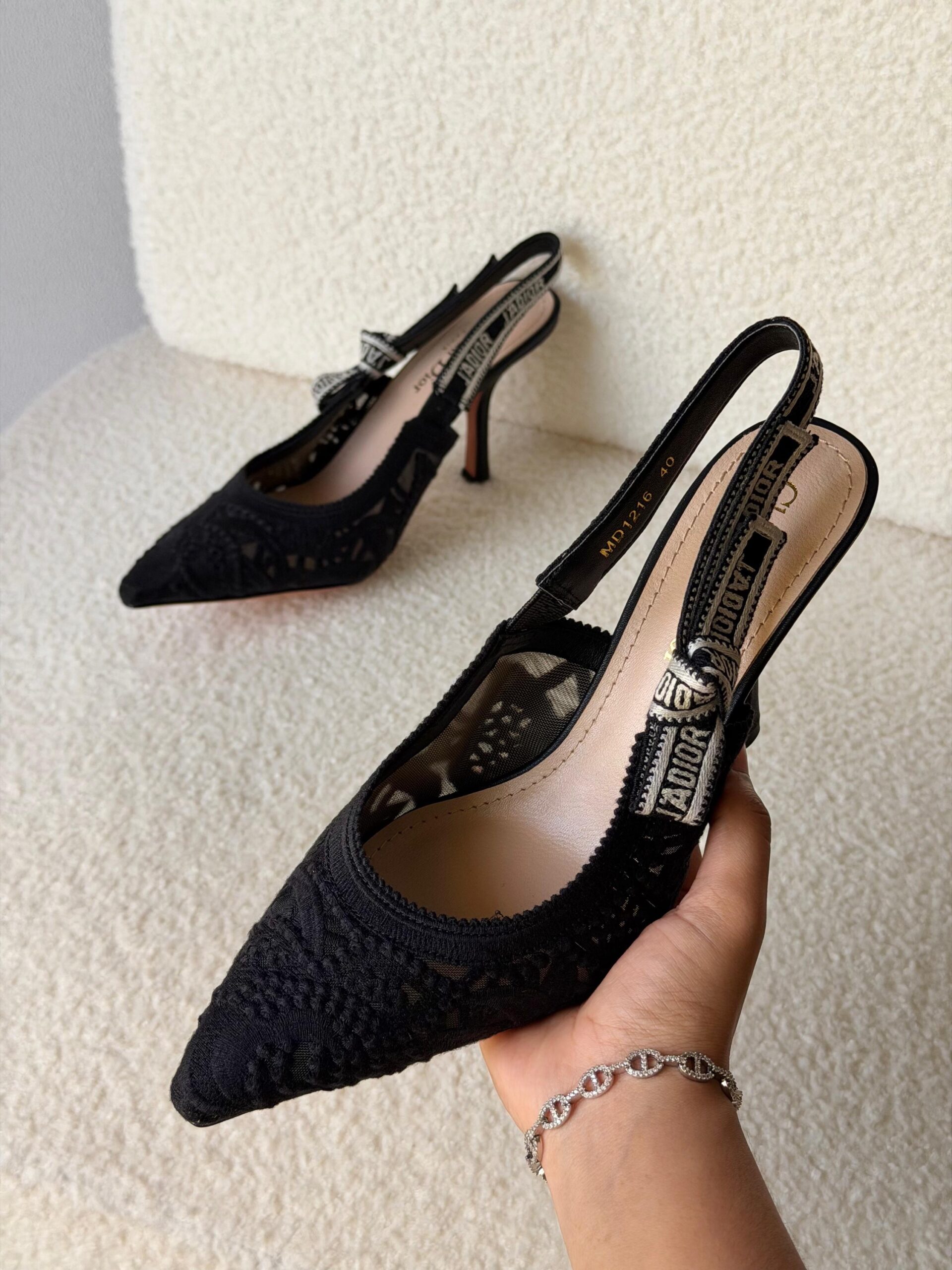 Christian Dior Lace Singback Pumps