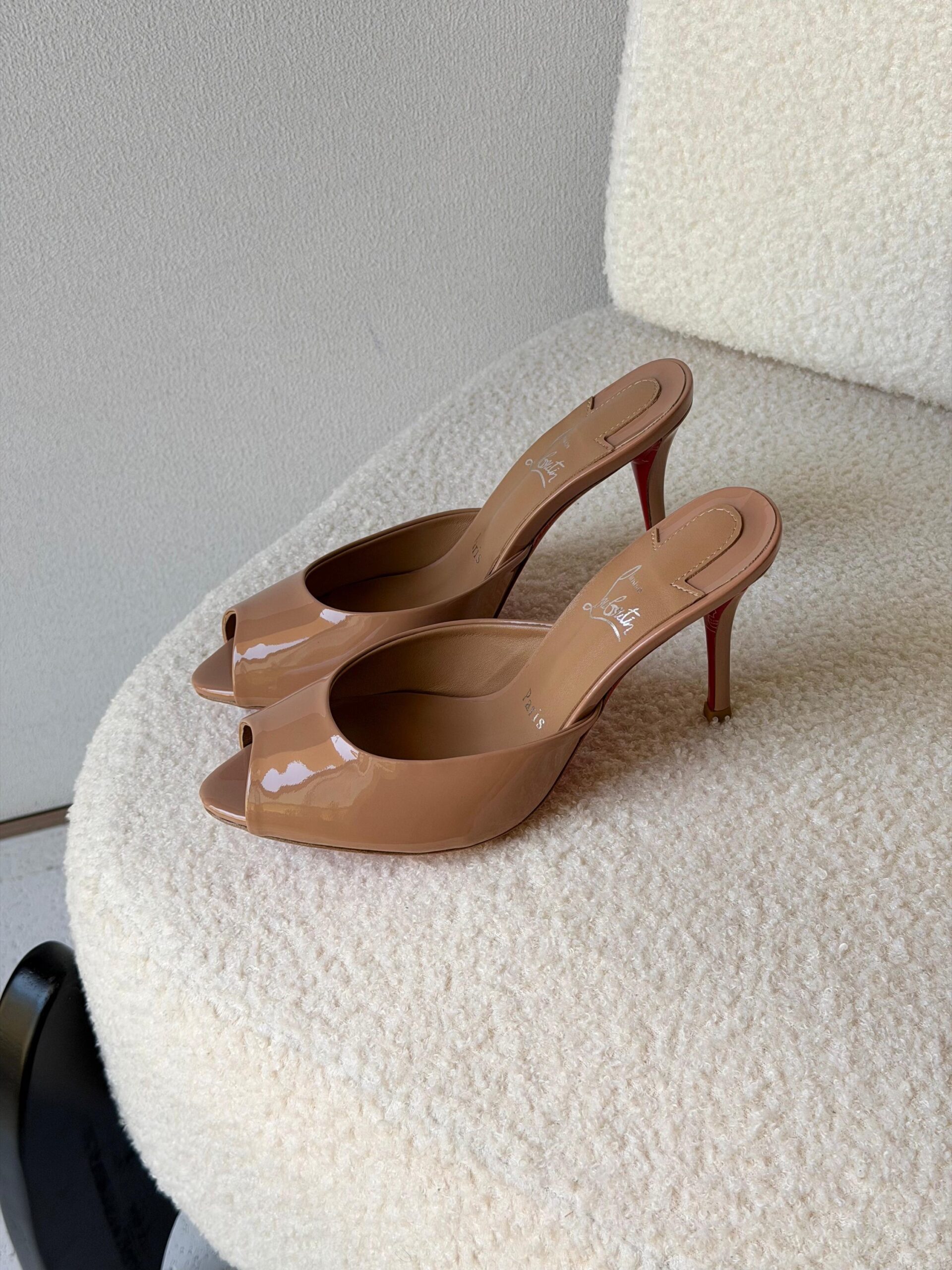 Christian Louboutin Me Dolly 100 Patent Leather Mules - Image 6