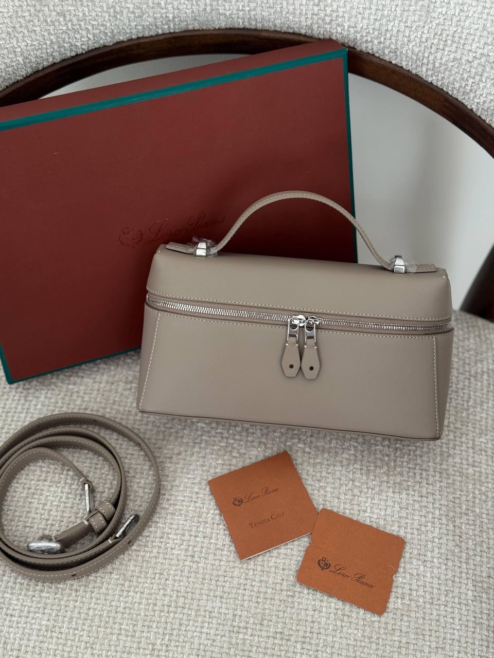 Loro Piana 23 Cm - Image 2