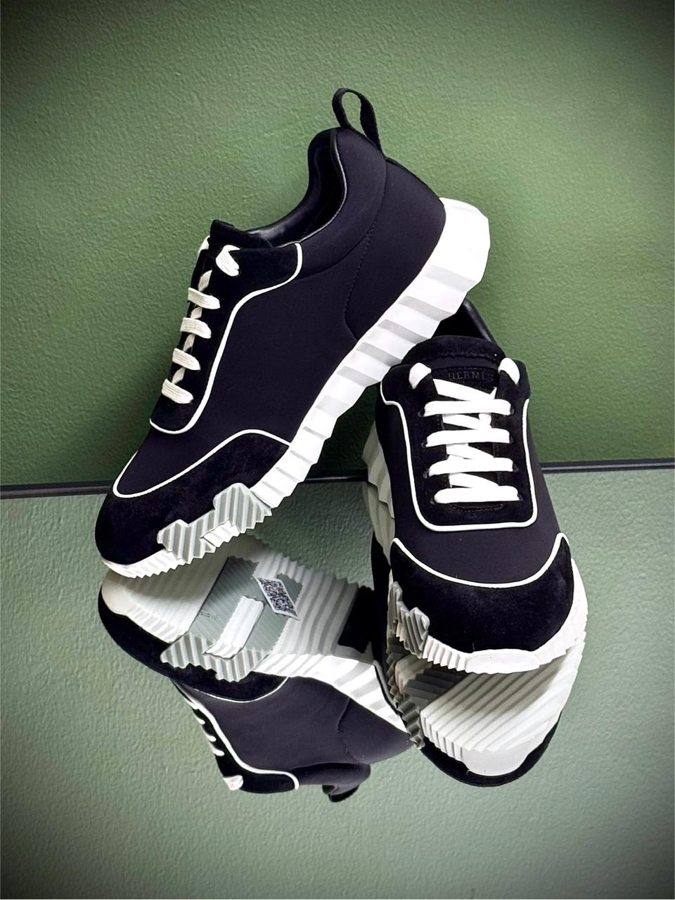Hermès Bouncing Sneakers - Image 3
