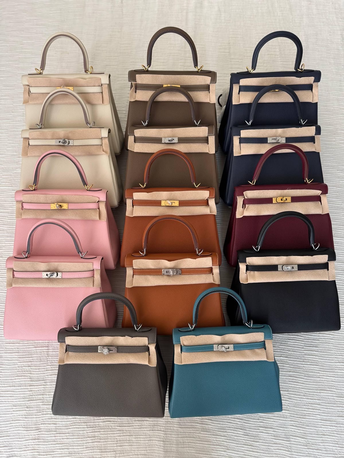 Hermes Kelly 25 Cm Togo Handmade Quality - Image 10