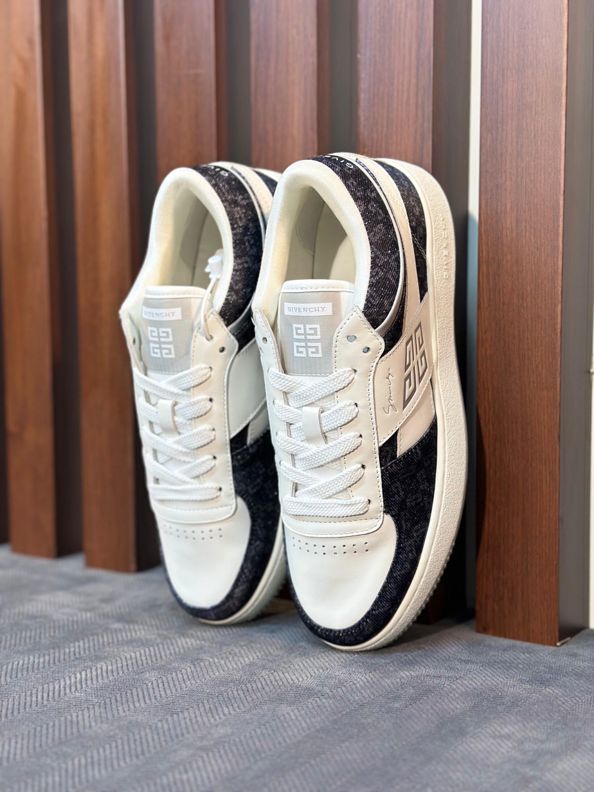 Givenchy G Move Sneakers - Image 3