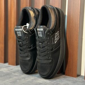 Givenchy G Move Sneakers
