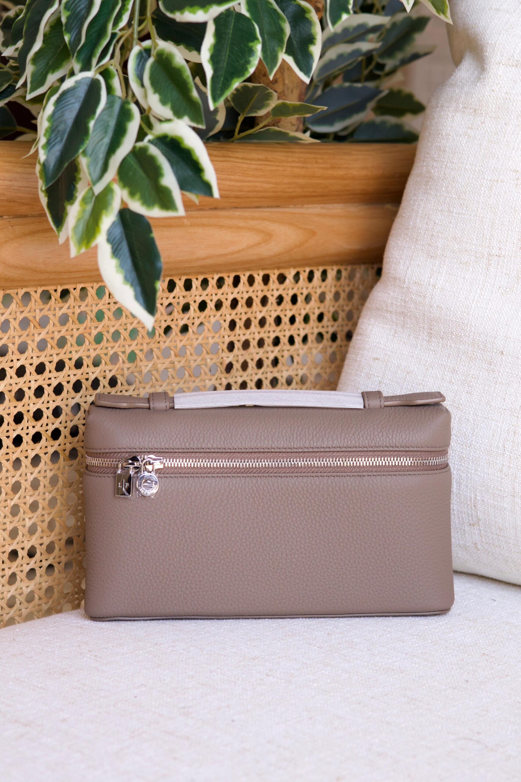Loro Piana Extra Pocket L19 Grained Calfskin Pouch - Image 16