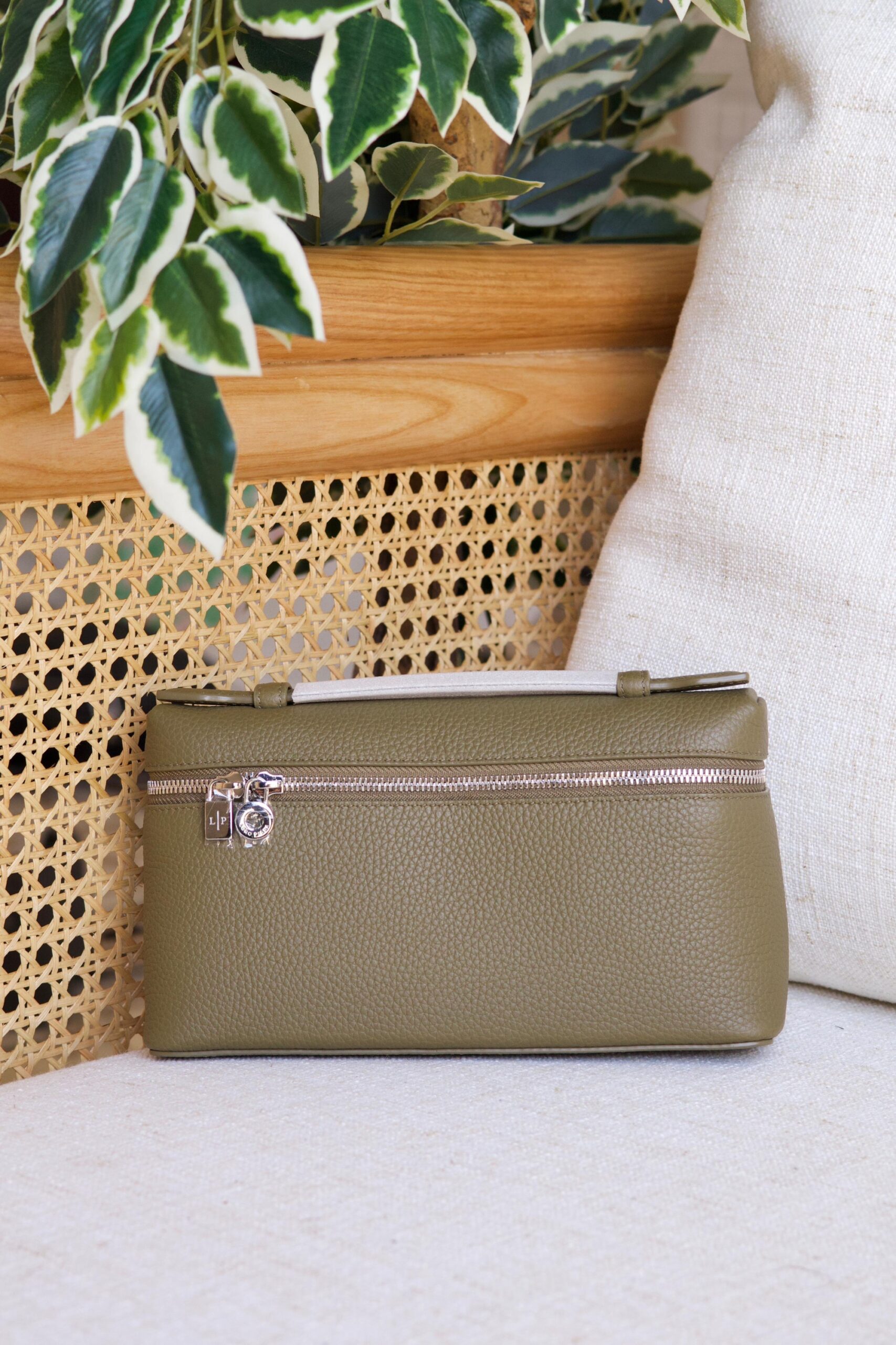 Loro Piana Extra Pocket L19 Grained Calfskin Pouch - Image 4