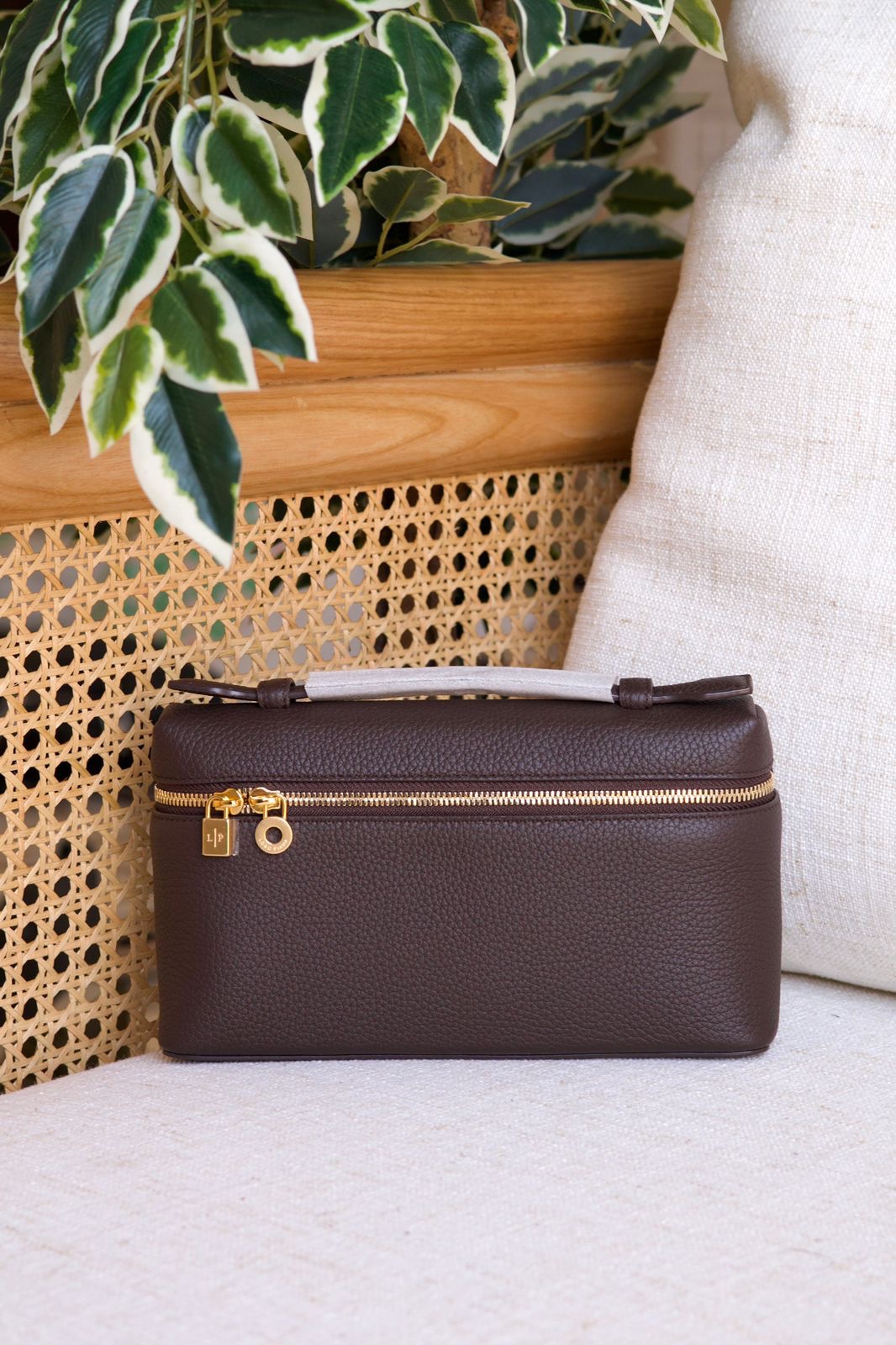 Loro Piana Extra Pocket L19 Grained Calfskin Pouch - Image 17