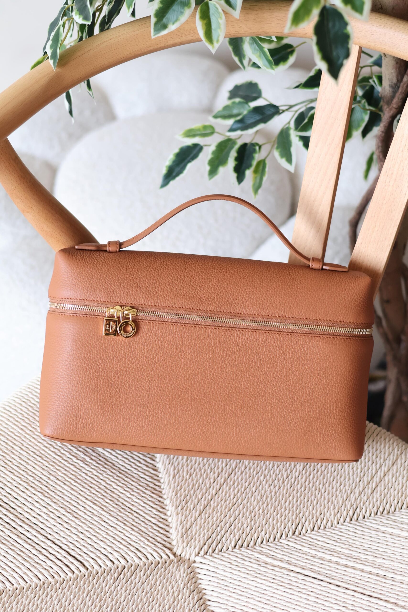 Loro Piana Extra Pocket Pouch L27 Grained Calfskin Leather - Image 20