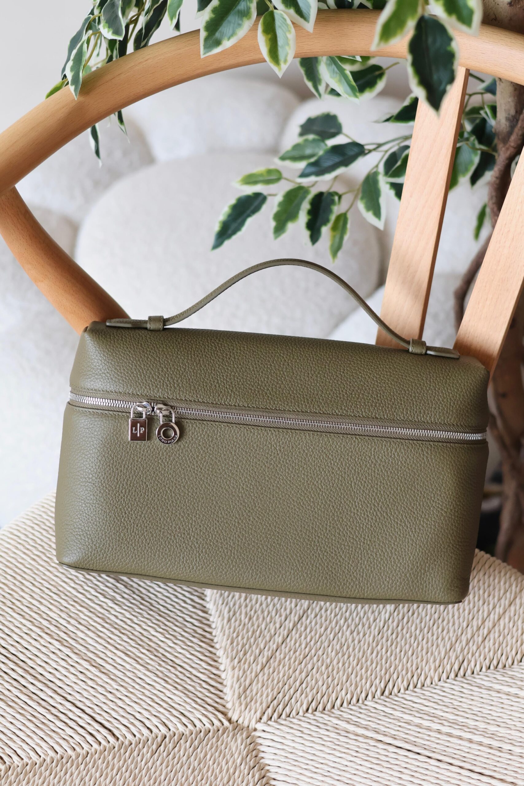 Loro Piana Extra Pocket Pouch L27 Grained Calfskin Leather - Image 23