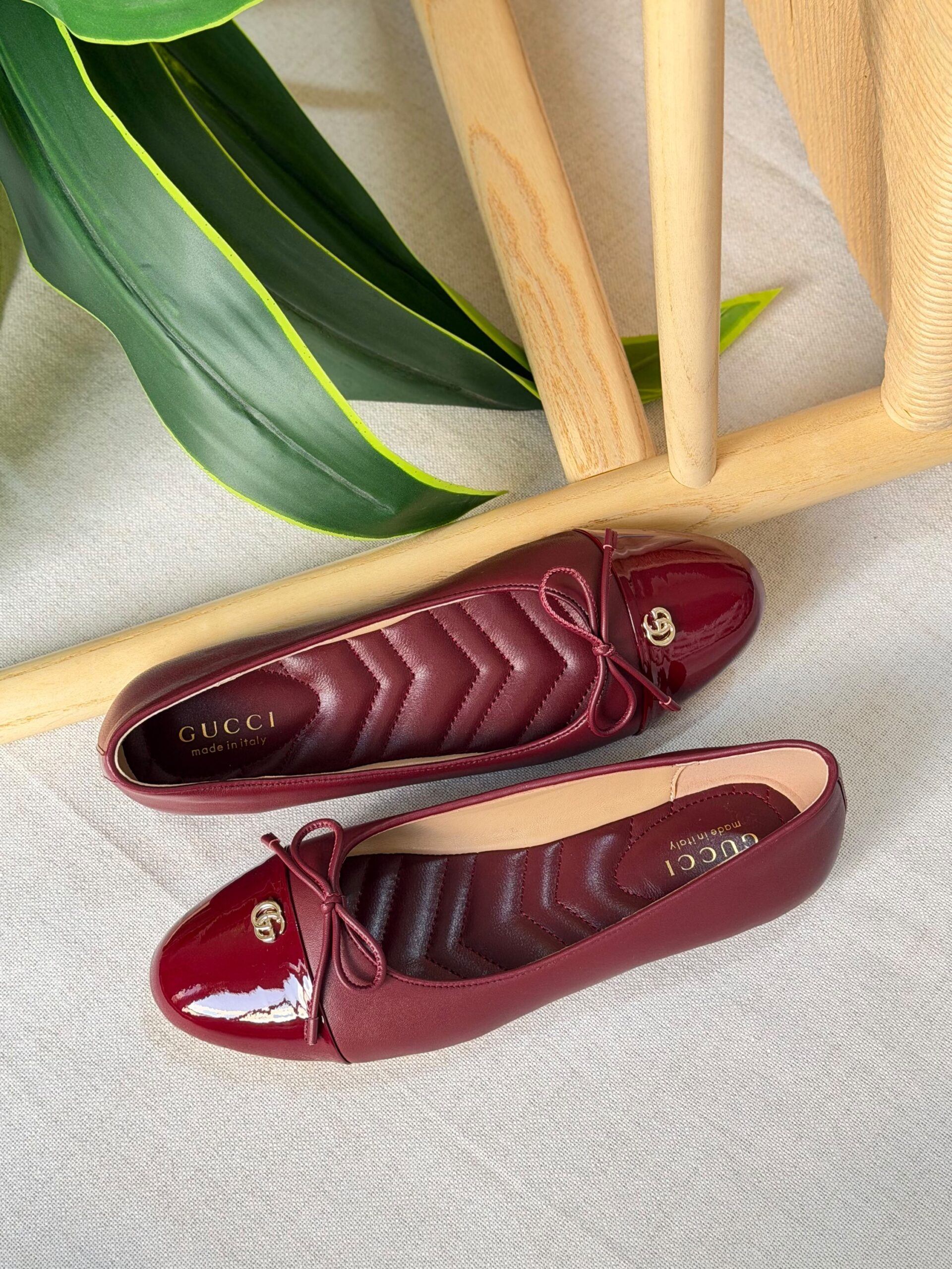 Gucci Leather Ballet Flats - Image 5