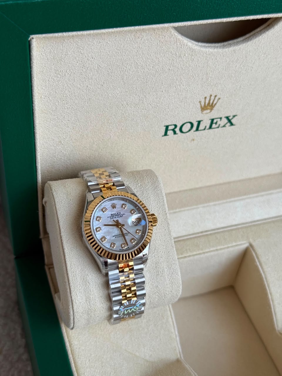 Rolex Lady-Datejust 28mm watch