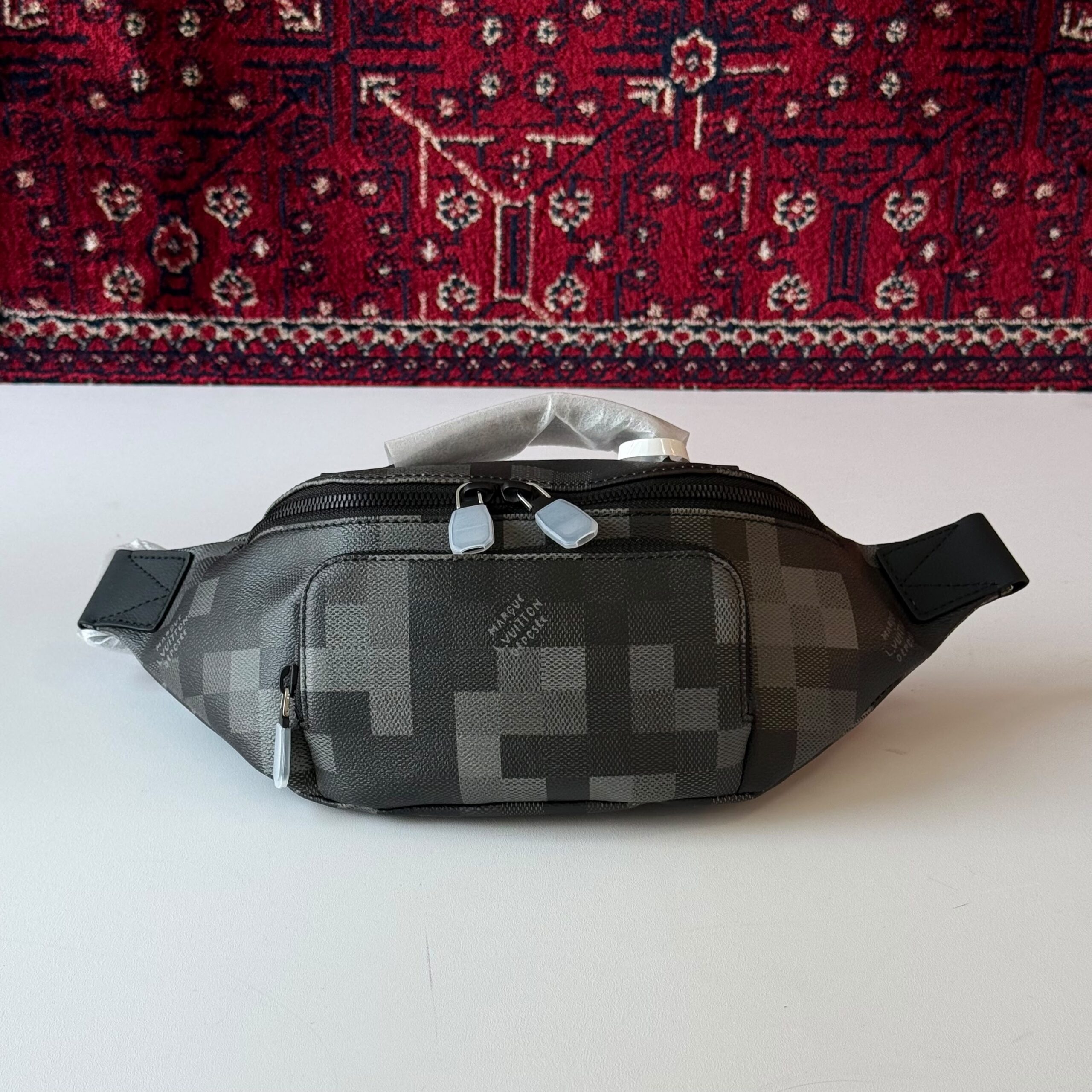 Louis Vuitton Rush Bumbag - Image 4